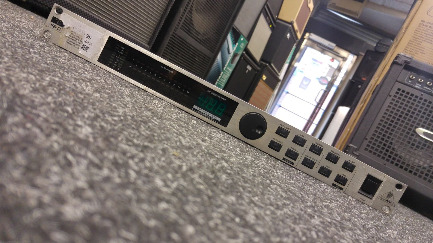 Behringher DSP1100 FB Destroyer