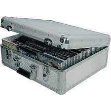 Soundlab Euro Style Soft Lined Silver 150 CD Case With Lift Off Lid