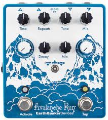 Earthquaker Devices Avalanche Run Guitar Pedal