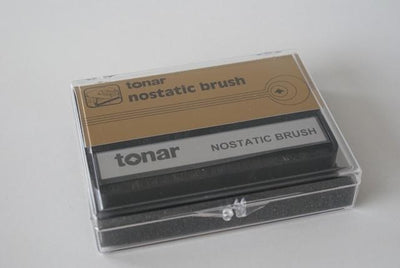 Tonar nostatic brush